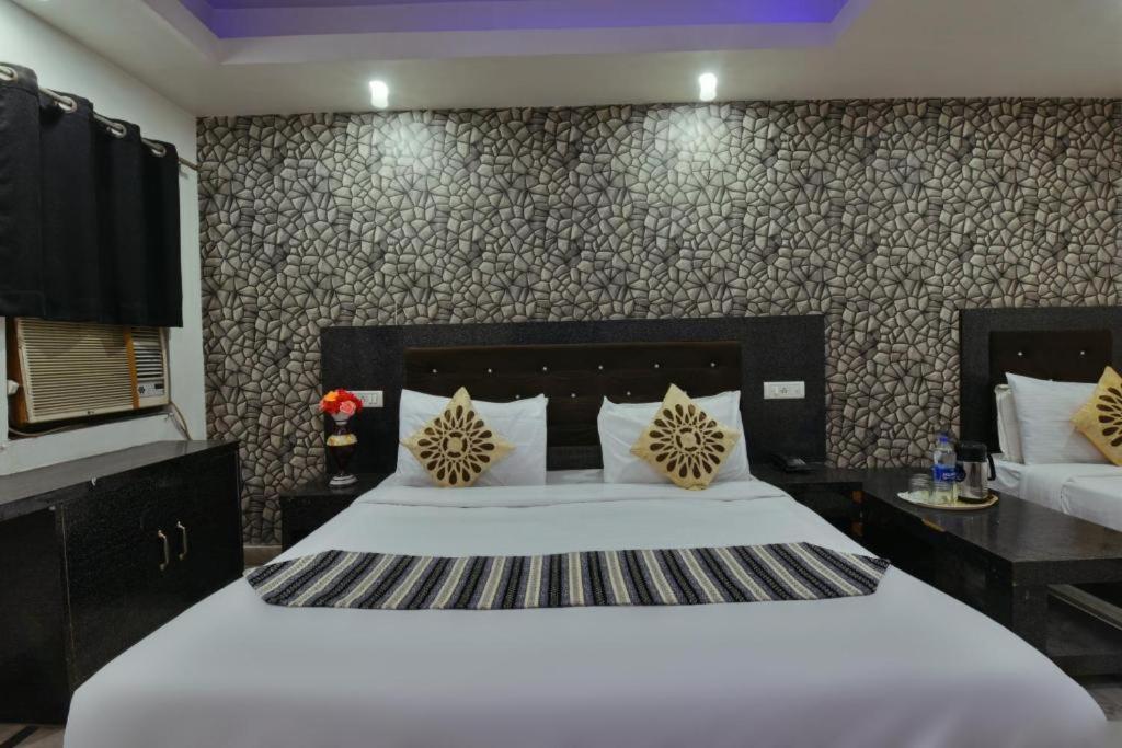 Glace Stay Inn Near Igi Airport New Delhi Exterior photo