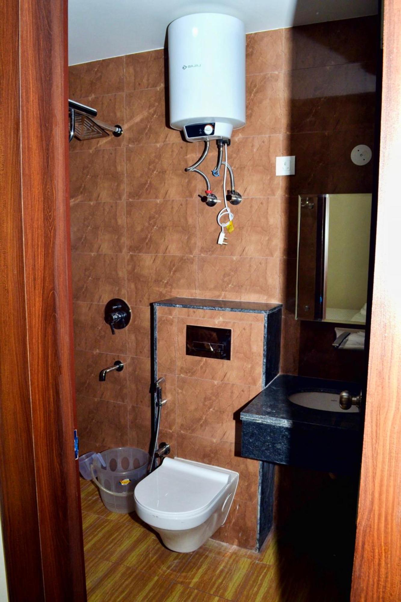 Glace Stay Inn Near Igi Airport New Delhi Exterior photo